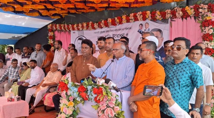 অন্ধকার-দুর্দিন যেন ফিরে না আসে, সজাগ থাকতে হবে: রিজভী