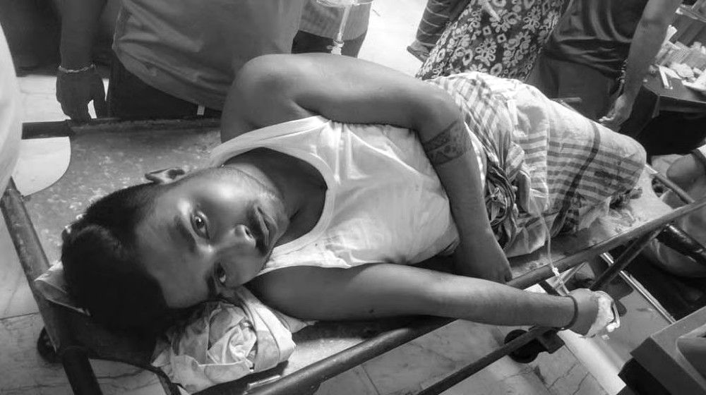 ফিল্মি কায়দায় হামলা, কেরানীগঞ্জে ব্যবসায়ীর ৩০ ভরি স্বর্ণ লুট