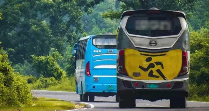 জ্বালানি তেলের দাম বাড়ায় বাসভাড়া কিলোমিটারে ১৭ পয়সা বৃদ্ধি