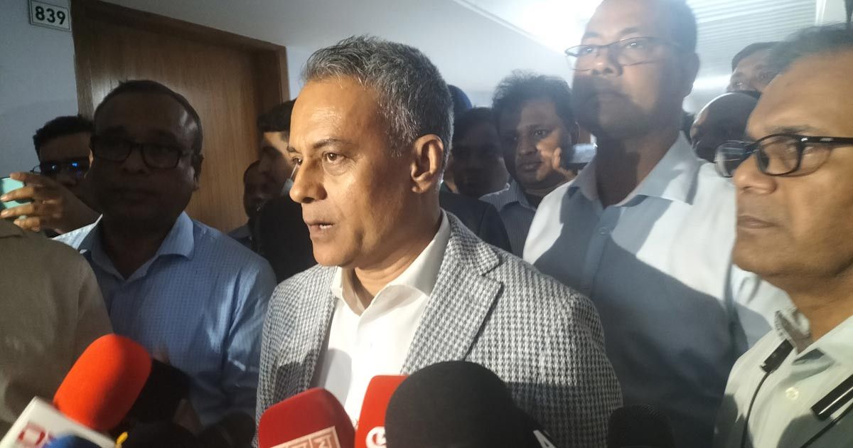 জ্বালানির দাম বাড়লেও আপাতত ট্রেনের ভাড়া বাড়ছে না