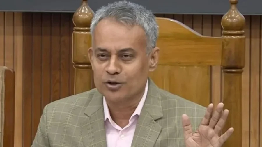 ট্রেনের ভাড়া বাড়ানোর সিদ্ধান্ত হয়নি, ভাড়া না বাড়িয়ে সমন্বয়ের চেষ্টা