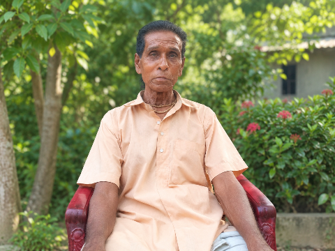 সাত দশক ধরে গানের সঙ্গে, ৮২ বছরেও সুরই তাঁর বেঁচে থাকার অবলম্বন